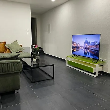 2 Zimmer Zur Taegliche Miete *