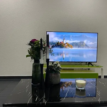 2 Zimmer Zur Taegliche Miete *